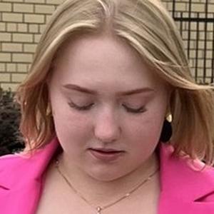 Ульяша из Брянска, мне 19, познакомлюсь для дружбы