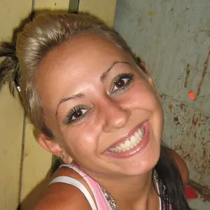 Я Виктория, 21, знакомлюсь для общения в Березовском