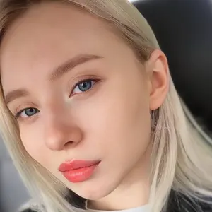 Я Вика, 22, из Ульяновска, ищу знакомство для совместных путешествий