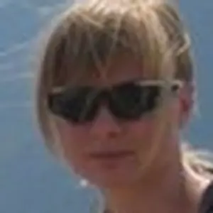 Ксения из Райчихинска, мне 24, познакомлюсь на одну ночь