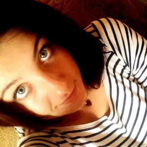 Я Дина, 22, знакомлюсь без обязательств в Таксимо