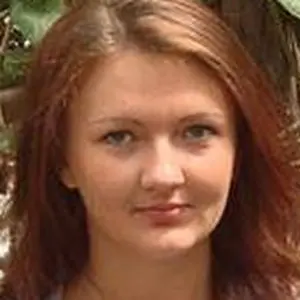 Инна из Коряжмы, мне 27, познакомлюсь для общения