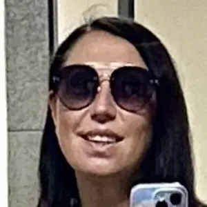 Я Alba, 40, из Москвы, ищу знакомство для совместных путешествий