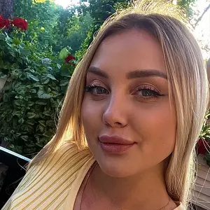 Я Полина, 27, из Курска, ищу знакомство для совместных путешествий