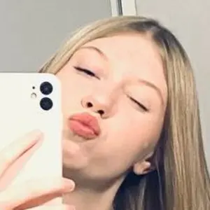 Милана из Томска, ищу на сайте вирта