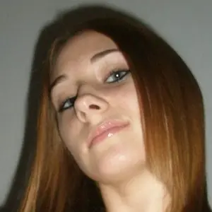 Наташа из Тазовского, ищу на сайте постоянные отношения