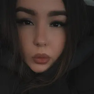 Валерия из Воронежа, ищу на сайте общение