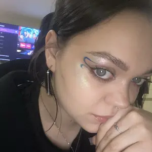 Яна из Ярославля, ищу на сайте вирта