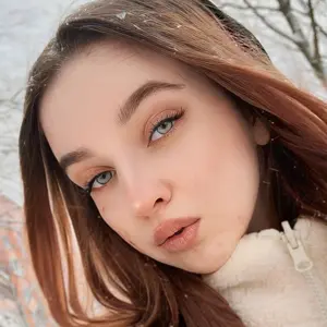 Алина из Москвы, мне 24, познакомлюсь для общения