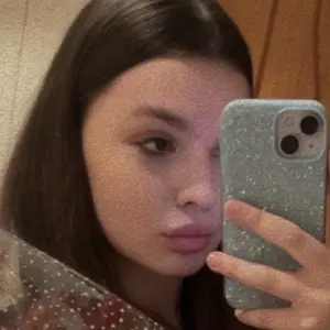 Лера из Тольятти, ищу на сайте знакомства на одну ночь