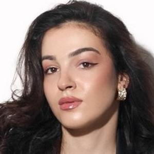 Даоздалаьа из Грозного, ищу на сайте знакомства без обязательств