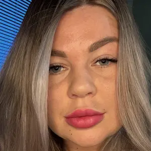 Я Эрика, 31, из Красноярска, ищу знакомство для постоянных отношений