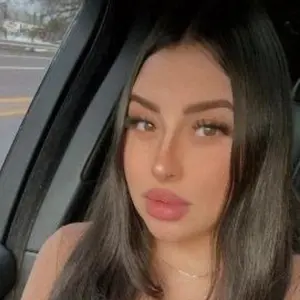 Кира из Ульяновска, мне 21, познакомлюсь без обязательств