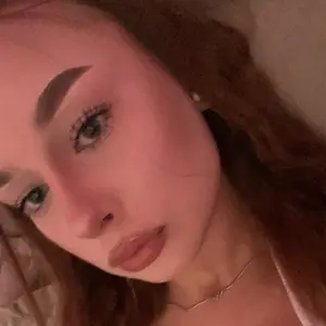 Я Анечка, 20, знакомлюсь для вирта в Тольятти