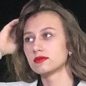 Анастасия из Астрахани, ищу на сайте общение