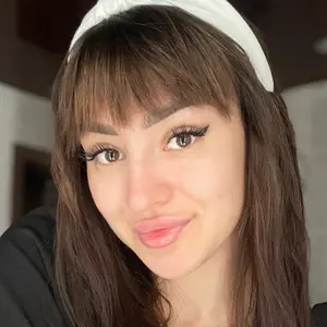 Дарина из Красноярска, ищу на сайте постоянные отношения