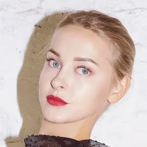 Tina из Загорянского, ищу на сайте знакомства без обязательств