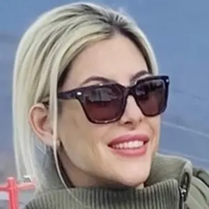 Милана из Москвы, мне 26, познакомлюсь для совместных путешествий