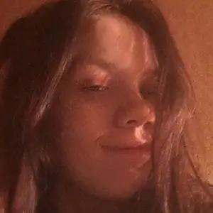 Я Евгения, 18, из Дзержинска, ищу знакомство для приятного времяпровождения