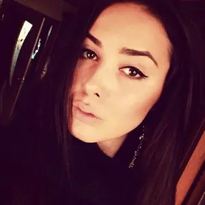 Маришка из Колпина, ищу на сайте знакомства без обязательств