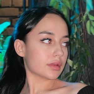 Я Оксана, 21, знакомлюсь для совместных путешествий в Владивостоке