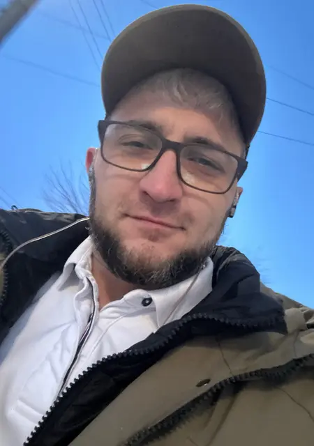 Я Сергей, 33, из Санкт-Петербурга, ищу знакомство для дружбы