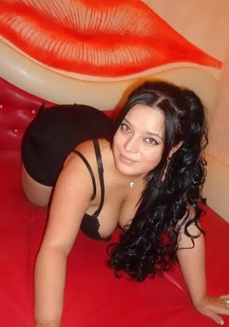 Я Женечка, 32, знакомлюсь для общения в Лобне