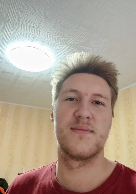 Серёжа из Гатчины, ищу на сайте приятное времяпровождение