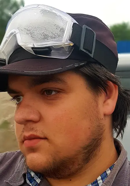 Я Александр, 25, из Советской Гавани, ищу знакомства без обязательств