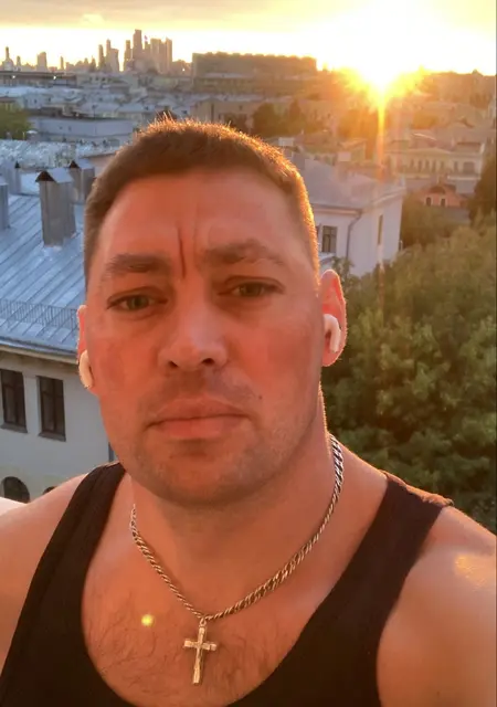 Я Евгений, 36 років з Донецька, шукаю знайомство для постійних стосунків