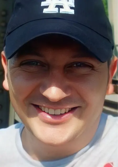 Я Vladimir, 50, из Череповца, ищу знакомство для открытые отношения