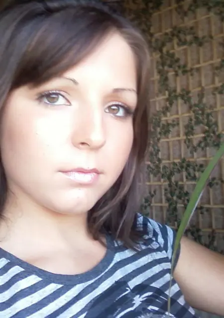 Я Инесса, 23, знакомлюсь для общения в Змеиногорске