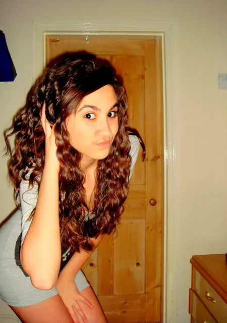 Я Галина, 22, из Афанасьева, ищу знакомства без обязательств