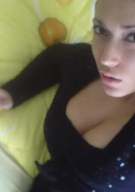 Александра из Черноморского, мне 22, познакомлюсь для дружбы