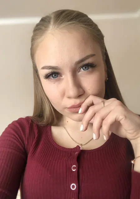 Лилия из Ставрополя, мне 23, познакомлюсь для общения
