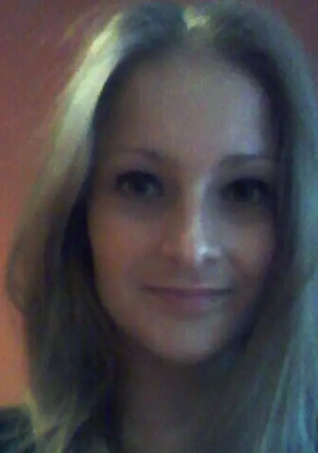 Я Алиса, 26, из Новоуральска, ищу знакомства на одну ночь