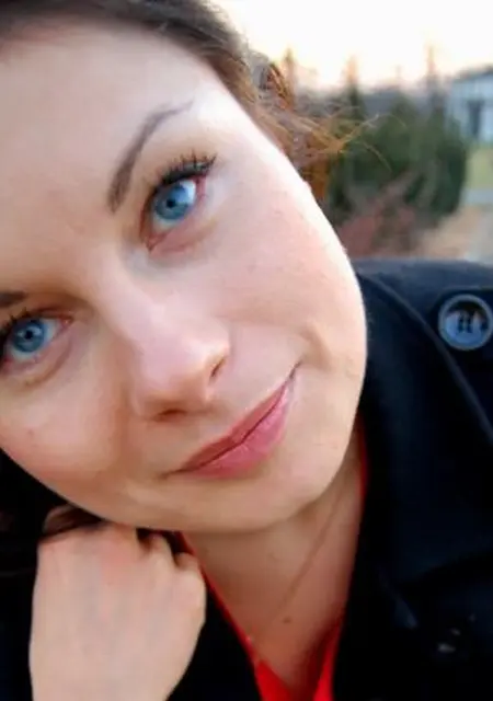 Я Надежда, 26, из Курска, ищу знакомство для вирта