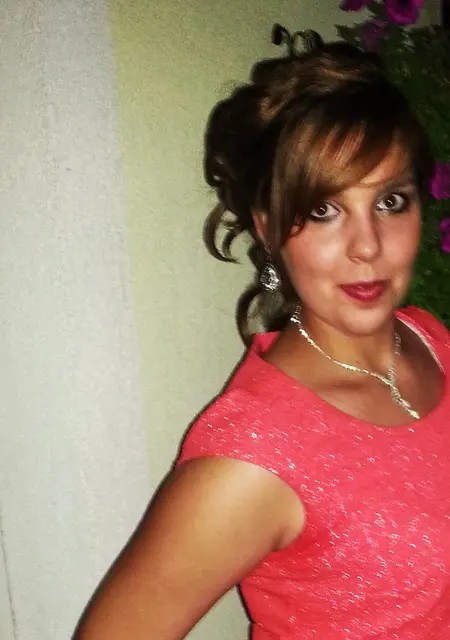 Я Валентина, 23, знакомлюсь для постоянных отношений в Рязани