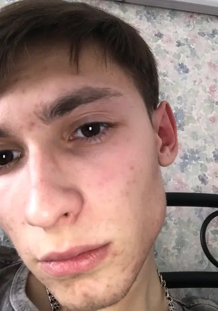Лёсик из Таштагола, мне 23, познакомлюсь для приятного времяпровождения