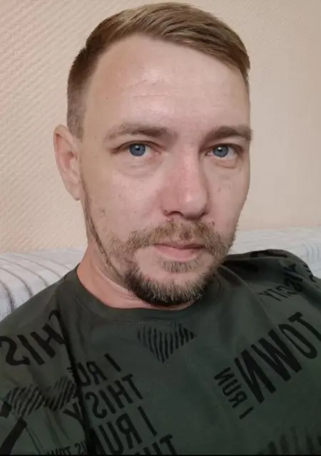 Я Василий, 39, знакомлюсь для дружбы в Тюмени