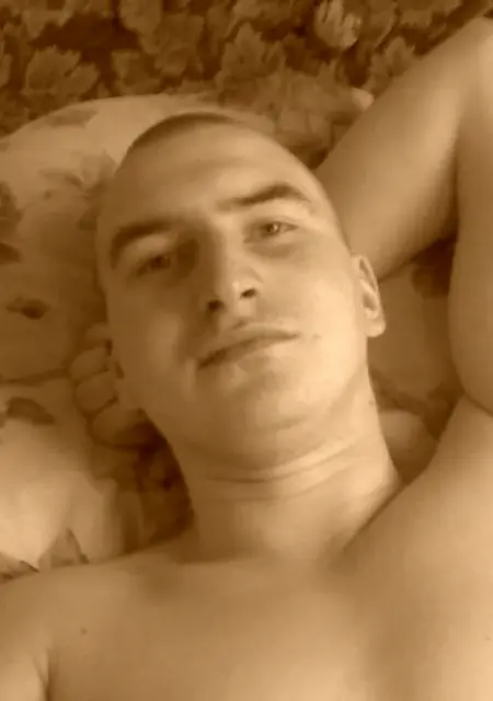 Сергей из Кушвы, ищу на сайте знакомства на одну ночь