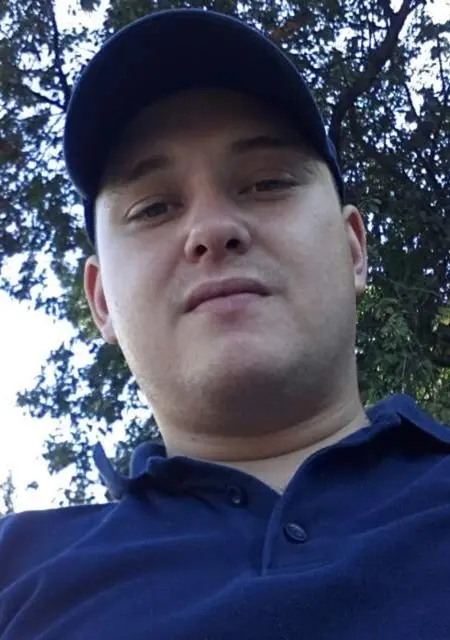 Я Виктор, 35, из Гаджиева, ищу знакомство для дружбы