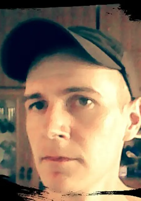 Вова из Арти, мне 42, познакомлюсь для дружбы