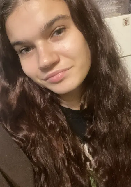 Ульянчик из Пскова, мне 18, познакомлюсь для совместных путешествий