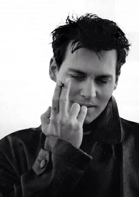 Андрей из Ватутинки, мне 49, познакомлюсь на одну ночь