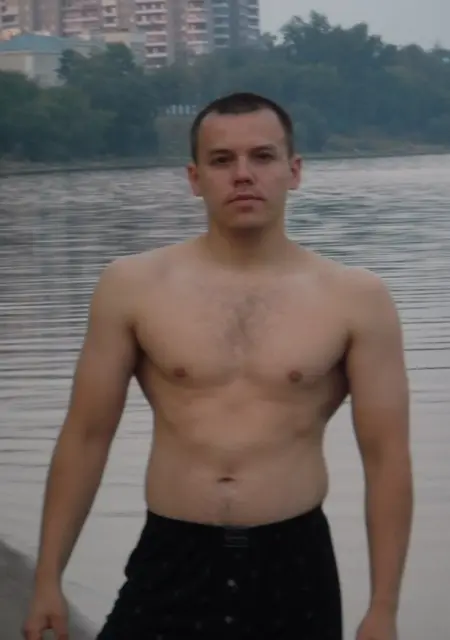 Айрат из Волжска, мне 35, познакомлюсь для приятного времяпровождения