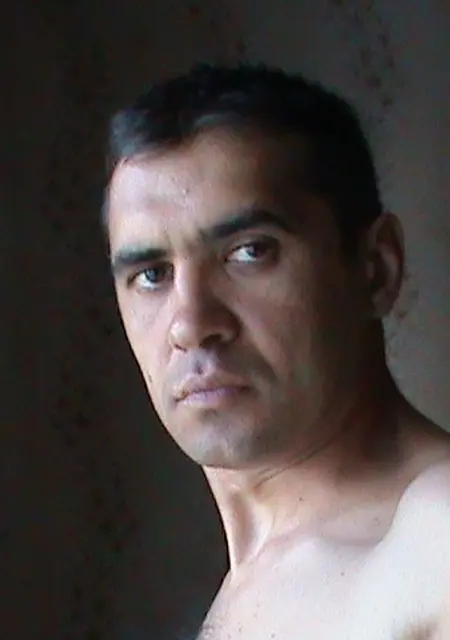 Александр из Ярцева, ищу на сайте знакомства на одну ночь