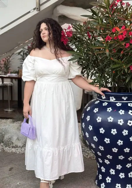 Я Света, 25, знакомлюсь для постоянных отношений в Казани