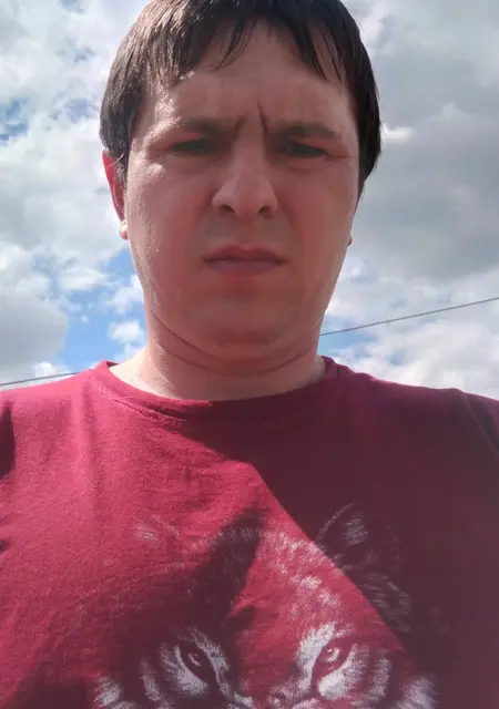 Павел из Мари-Турека, мне 35, познакомлюсь без обязательств