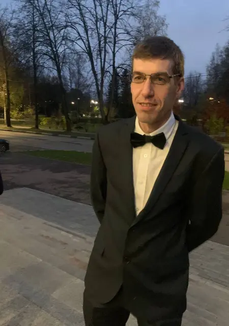Я Костя, 38, из Москвы, ищу знакомства без обязательств